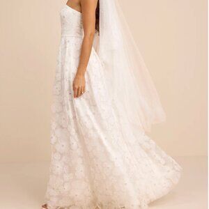 (NWT) Lulus Elysande White Embroidered Beaded Strapless Maxi Dress